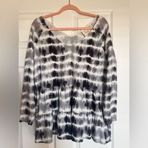 Fantastic Fawn Boutique Top Medium